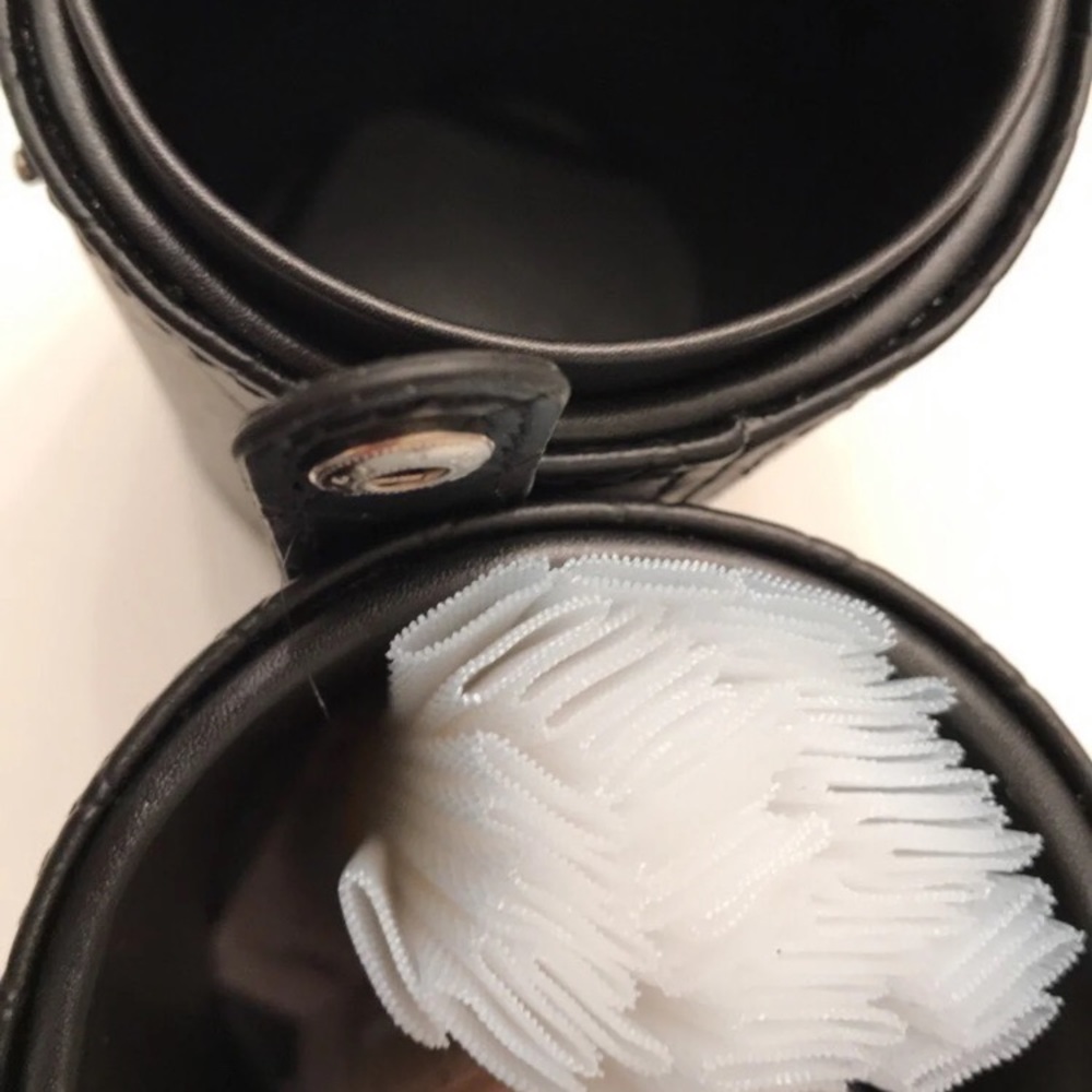 Makeup brush bundle - Picture 3 of 5